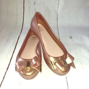 Mel Dreamed by Mini Melissa Like New